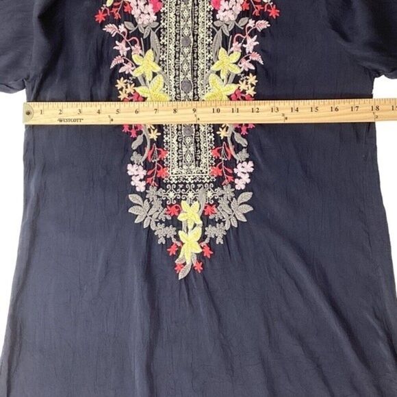 JOHNNY WAS Liliana Tunic Women’s XS Embroidered Boho Blouse Rayon Top Shirt Gray - Picture 8 of 11